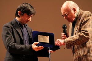 Lo Cascio consegna il premio Fellini a Rosi